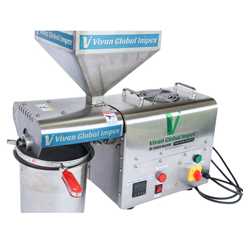 स्वचालित व्यवसाय मिनी कमर्शियल ऑयल मेकर मशीन का उपयोग करता है