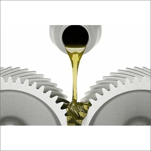 EP 75W 90 Gear Oil - Golden Color, Automotive & Industrial Parts Application, Suitable for Motor Bearings and Lubrication Needs