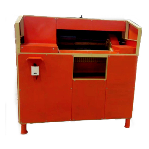 Dehusking Machine - 7.5hp Electric Power, 440 V Three Phase , Automatic Operation with Mild Steel Build and 1200 Nuts Per Hour Capacity