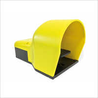 येलो ब्लैक Ip7009 फुट स्विच