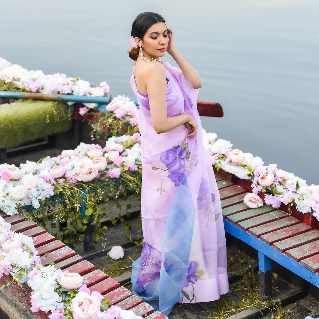Organza Saree - Organza Fabric, 5.5 Meters, Digital Print With Latkan Less, Banglori Silk Blouse , Washable, Customized Size, All Season