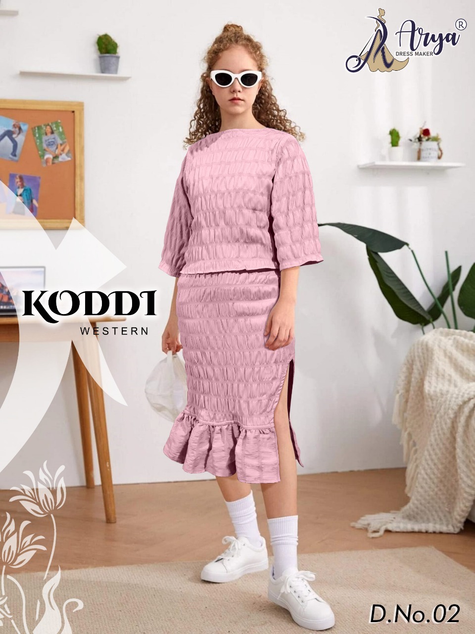 Kids Top And Skirts Age Group: 10-14