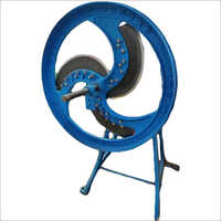 3 ब्लेड इंडियन चैफ कटर क्षमता: 200 किलोग्राम/घंटा