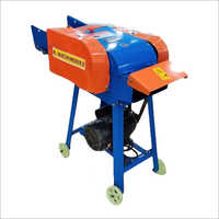 चैफ कटर की क्षमता: 200 किलोग्राम/घंटा