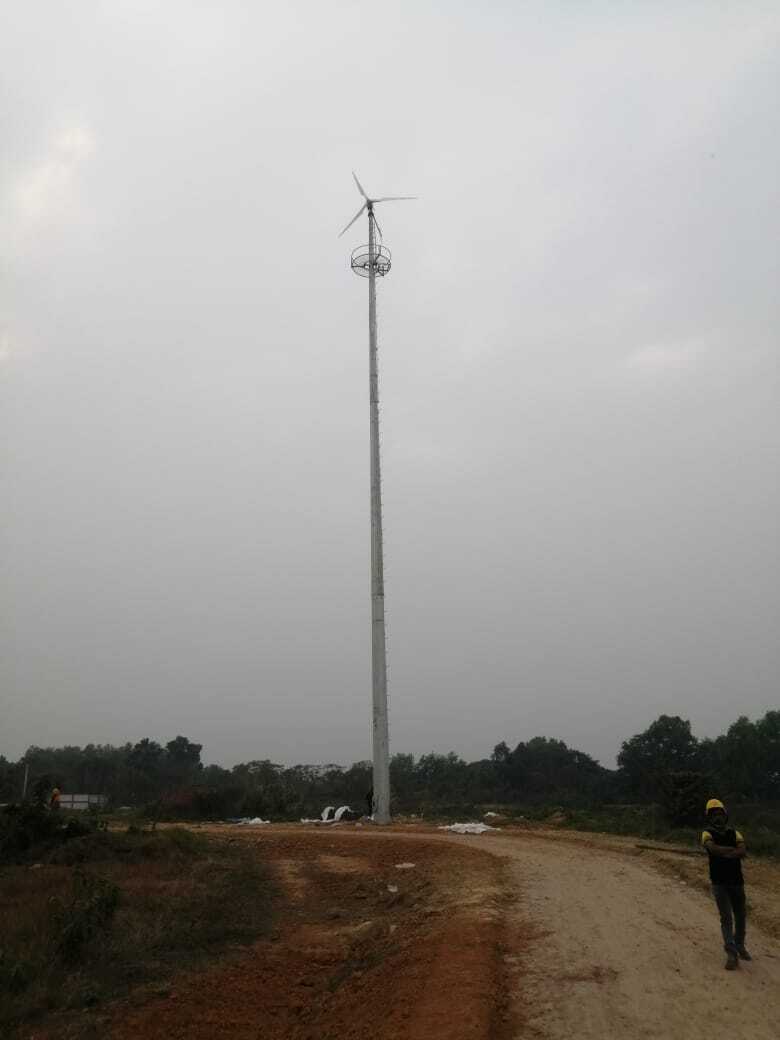 Wind Turbine - Aluminum And Steel, 10 Meters Height, 3 Meters Rotor Diameter | 5 Kw Power Output, High Efficiency, Low Maintenance, Reliable Power