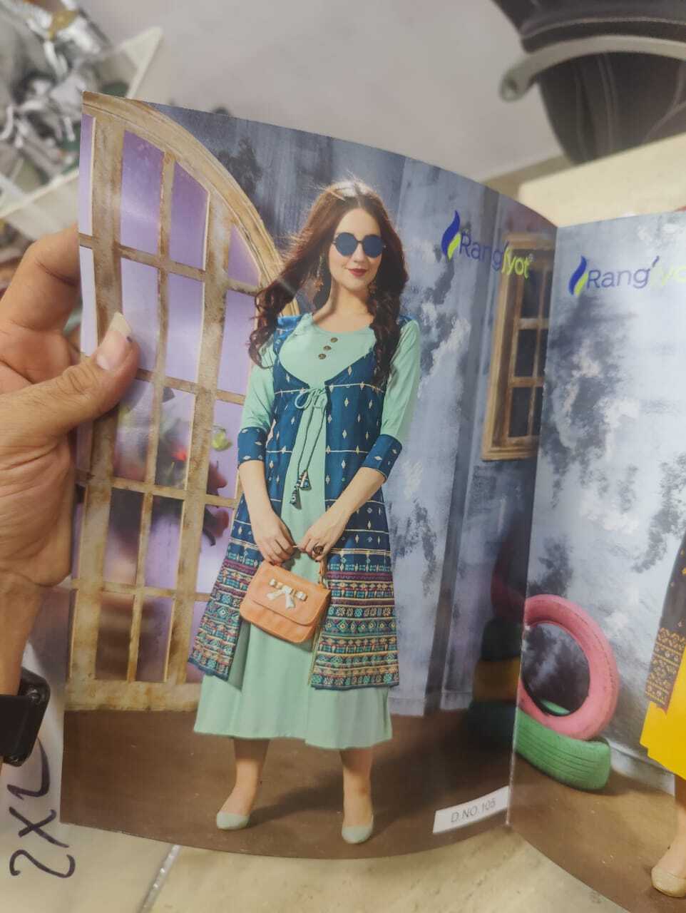 Kurti Rayon - Size M To Xxl, 16 Kg Master Bag Packed | Washable, All Season, Customized Logo With Per Piece Photo And Brand Tags