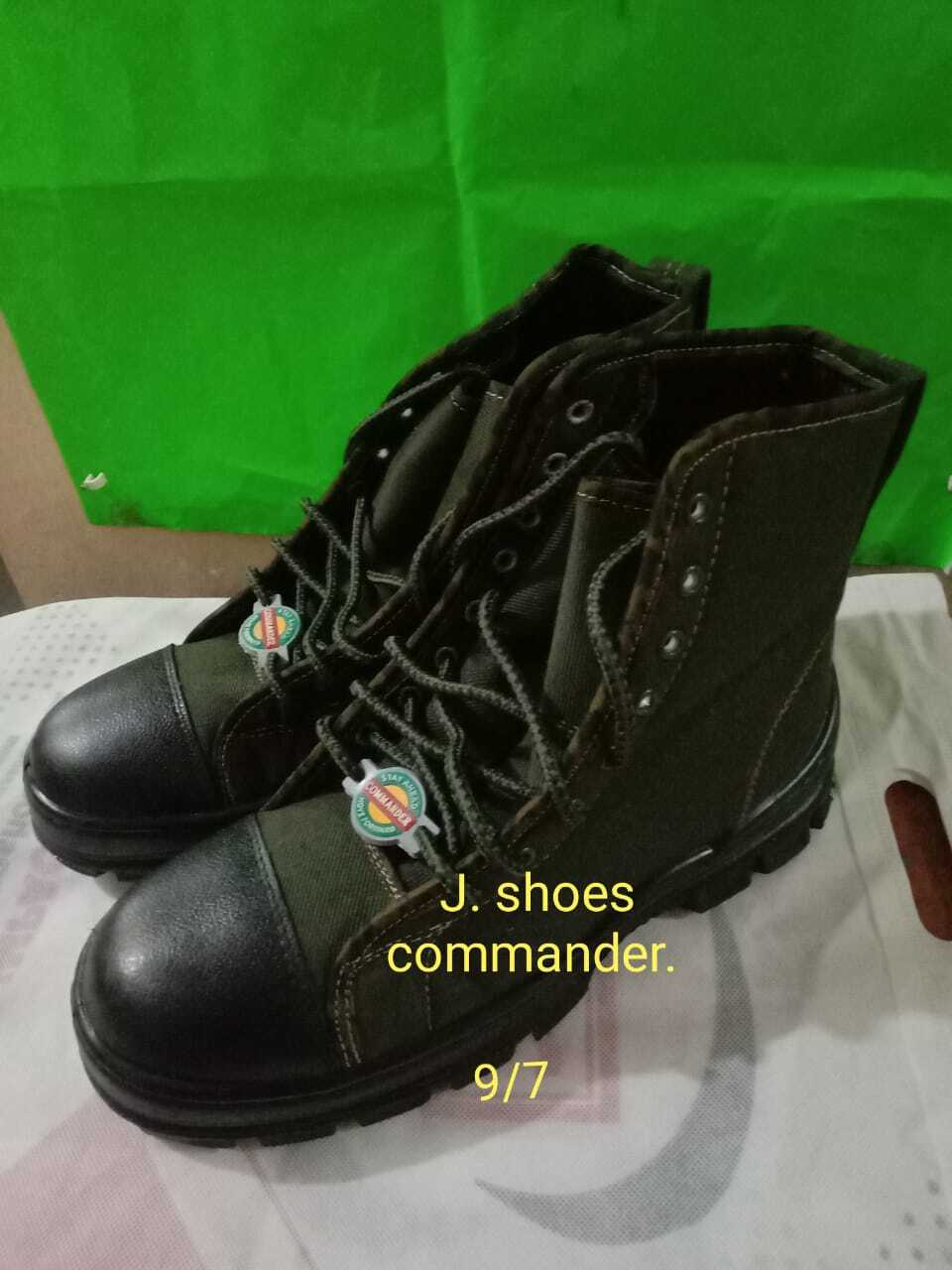 J. Shoes Black Commander