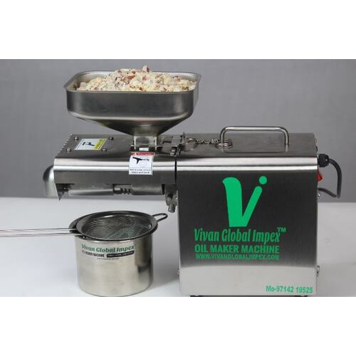 Home Maker Oil Machine - 400W, 304 Food Grade Stainless Steel, 4-5 Kg/hr Production Capacity, 2.5 Years Warranty, Automatic Operation