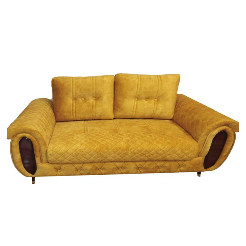 टू सीटर सोफा असेंबली की आवश्यकता नहीं है