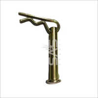 गोल्डन आर पिन