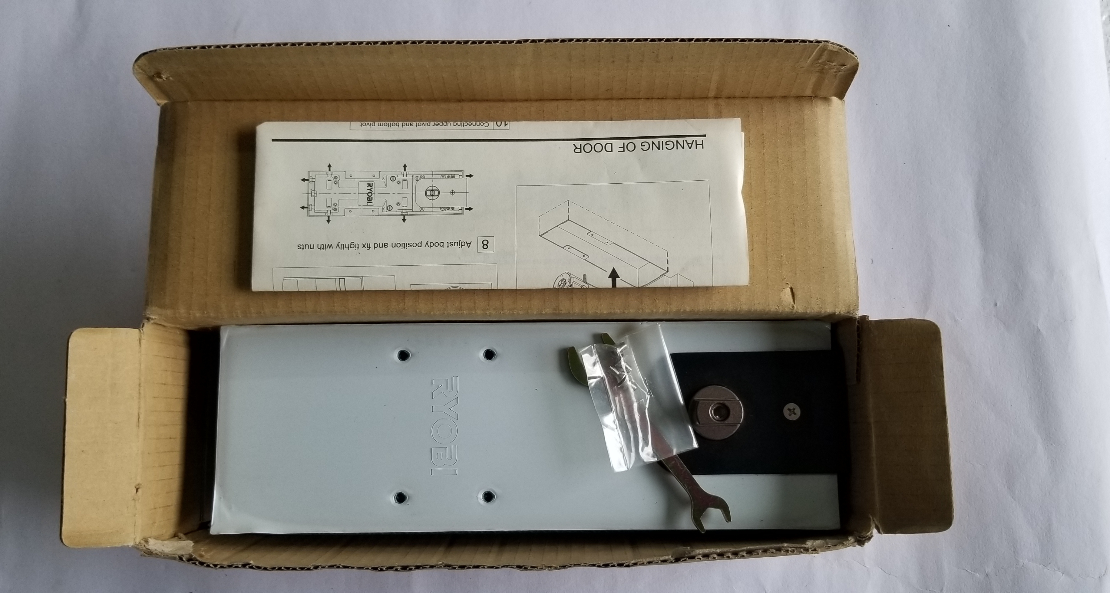 Floor Hinge - Model S500v Application: Commercial