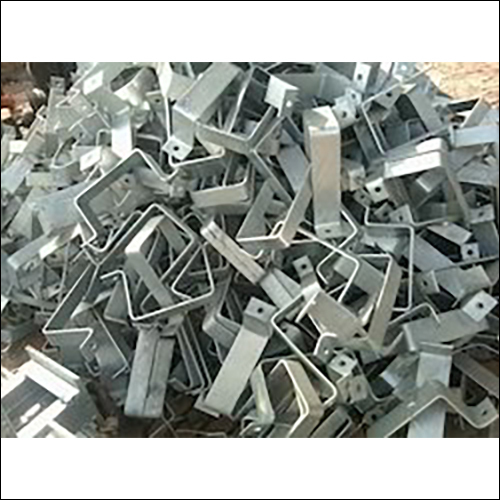 Gi स्टील पोल क्लैंप