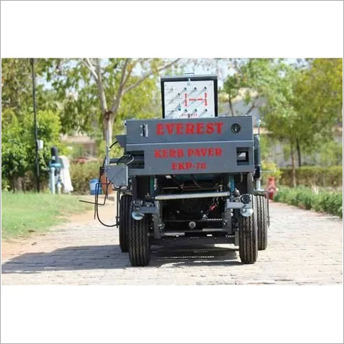Concrete Kerbing Machine - Steel Build, 60 Metres per Hour Speed | Automatic, Computerized PLC Control System, Low-Vibration Gasoline Engine