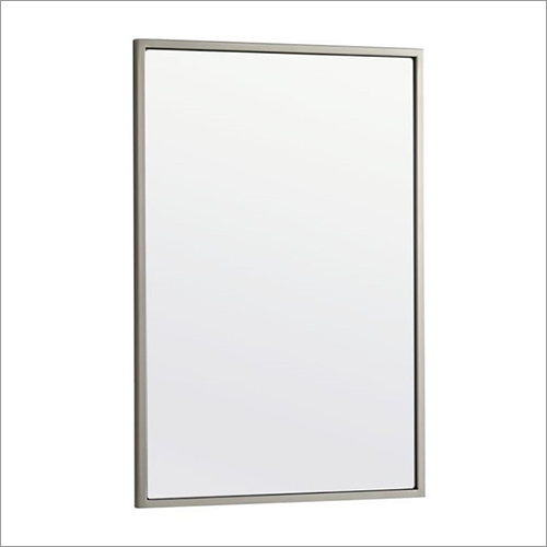 आयताकार फ़्रेमयुक्त दर्पण