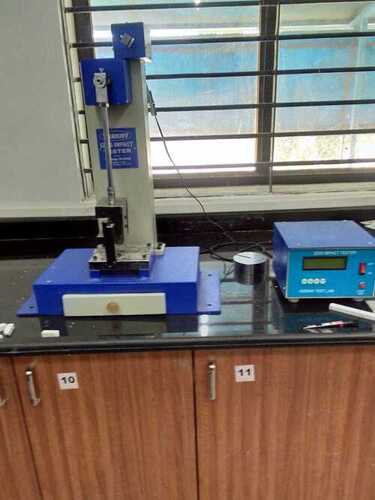 IZOD IMPACT TESTER - Digital Control, 50 Kilograms Weight | Standard Gas Pressure, Humidity, and Temperature