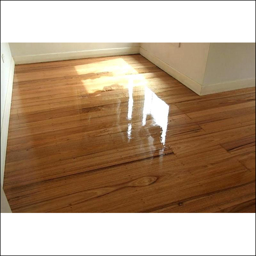 टुकड़े टुकड़े में लकड़ी का फर्श