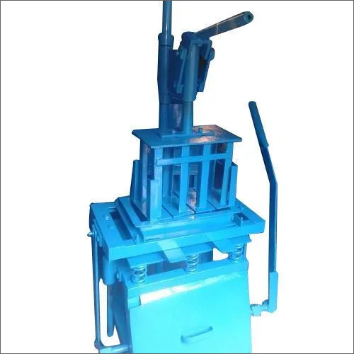 Mild Steel Manual Vibration Block Making Machine Industrial