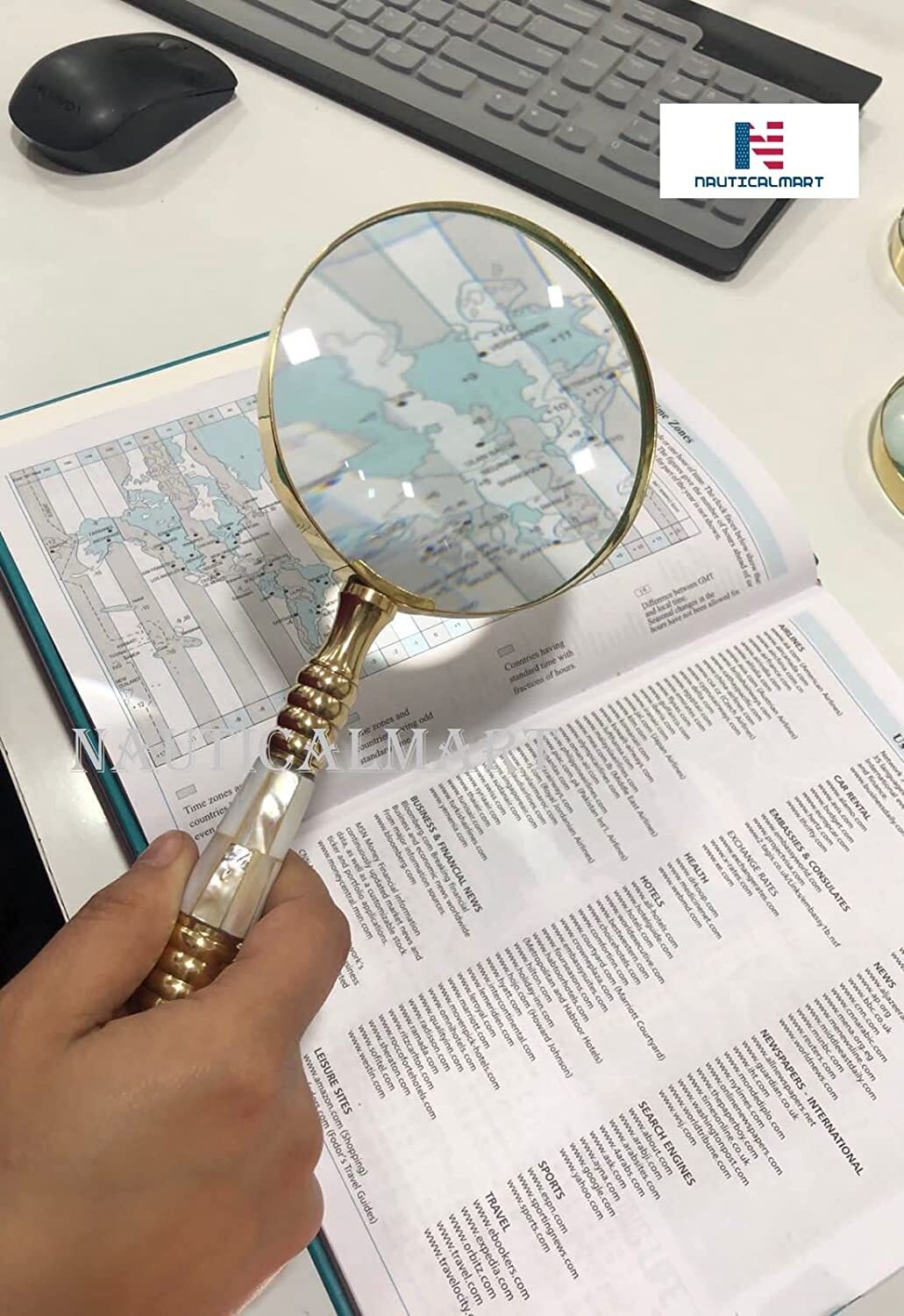 Handheld Magnifier Brass And Mother Of Pearl Handle Magnifier 30x Reading Magnifying Glass Loupe Magnifier For Reading Book Inspection Coins Insects Rocks Map Crossword Puzzle