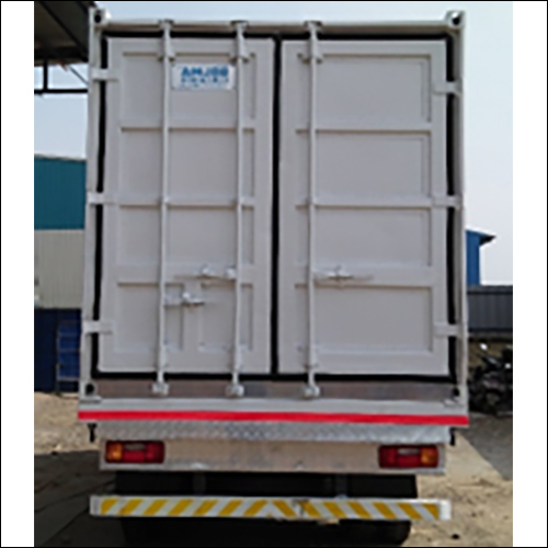 Aluminium Refrigerated Truck - Dimension (L*W*H): 14A X 7A X7A Inch (In)