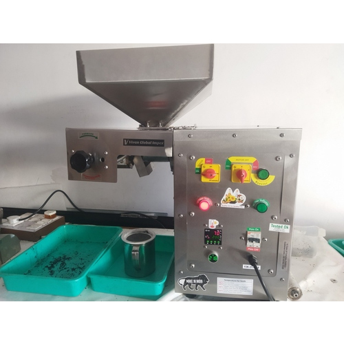 3600Watt Oil Machine For Commercial Use - Automatic Grade: Automatic