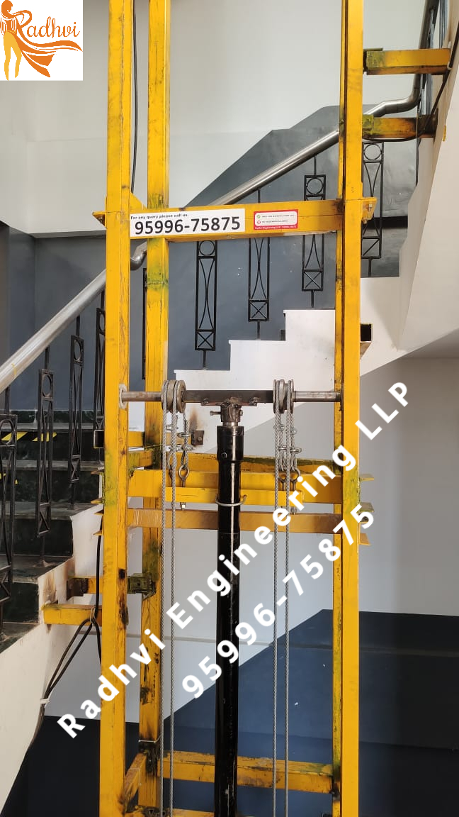 Goods Lift - Load Capacity: 500 - 5000 Kilograms (Kg)