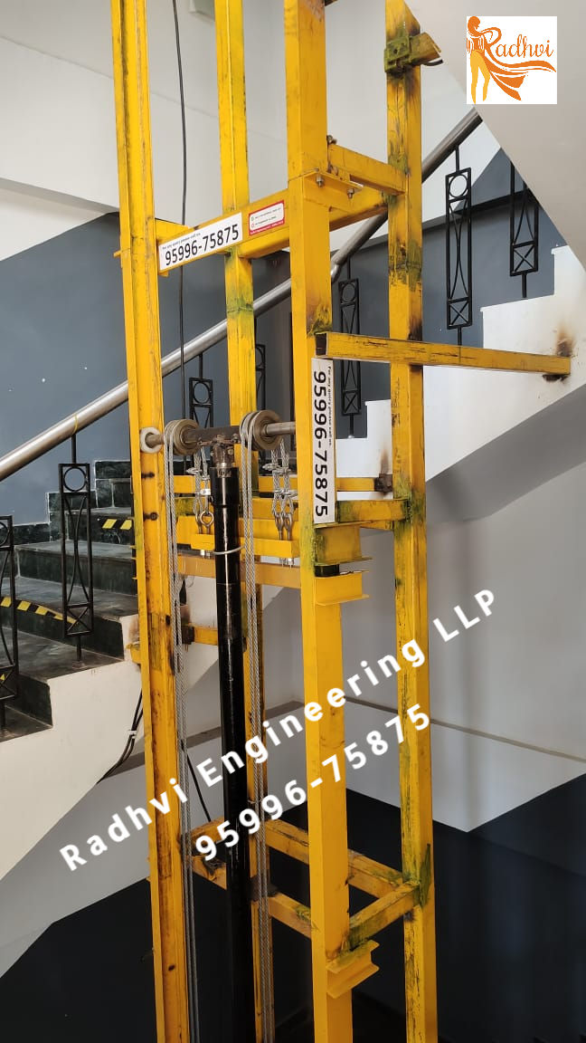 Goods Lift - Load Capacity: 500 - 5000 Kilograms (Kg)