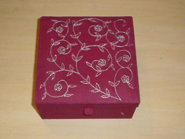 गहनों के डिब्बे