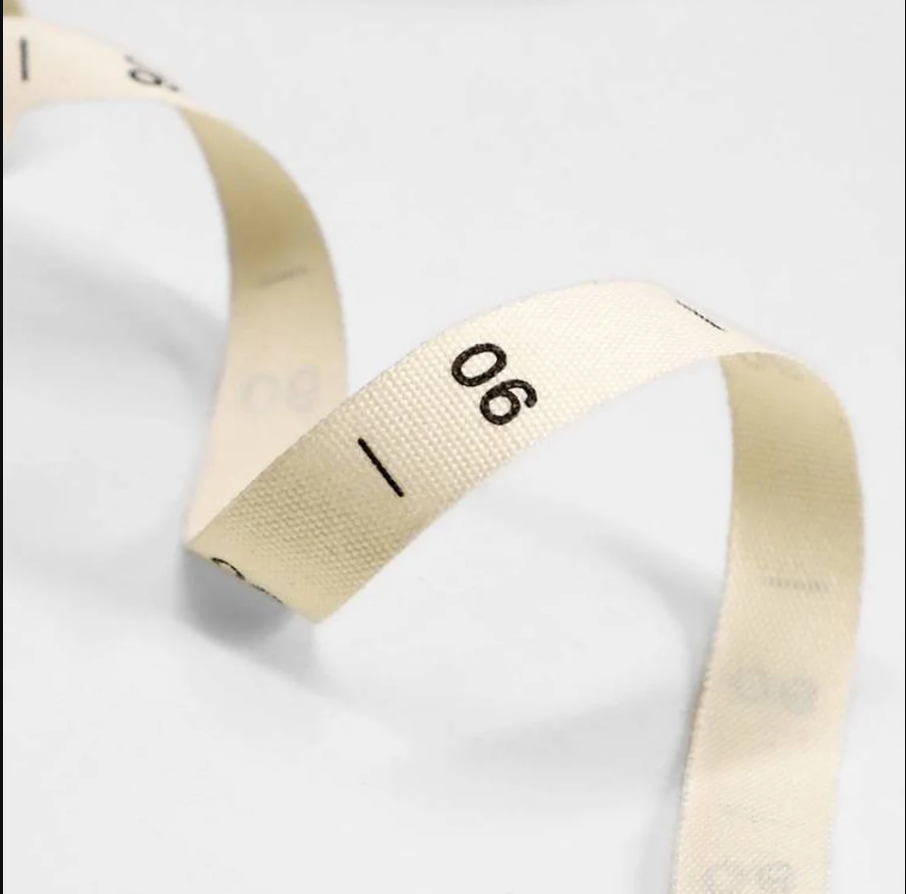 Size Labels - Custom Woven Labels | Polyester Material, Jacquard Loom Weaving, Multiple Folding Options, Detailed Logo & Size Printing