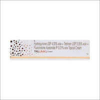 15g Hydroquinone USP 4.00% WW और Fluocinolone Acetonide IP 0.01% WW सामयिक क्रीम