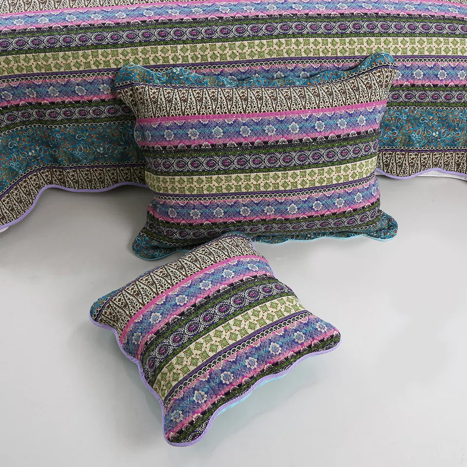 Quilted Coverlets - Luxurious Polyester Blend | Elegant Patterns, Soft Texture, Machine Washable