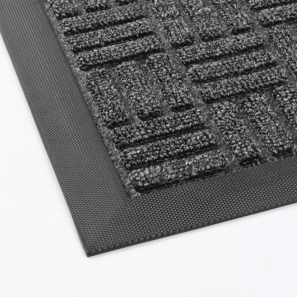 Outdoor Carpet - 5x7 Ft, Black Plastic Woven Mat | Ideal For Rvs, Picnics, Camping, And Patios With Lightweight 2 Kg Design