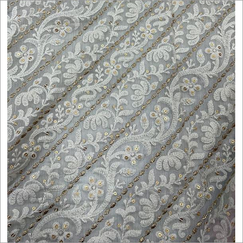 हल्के वज़न का एम्ब्रॉयडरी कॉटन फ़ैब्रिक