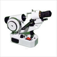 RL 130 Manual Lensometer