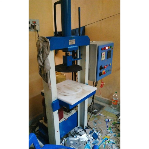 Paper Plate Making Machine - MS & SS | 5-16 Inch Cutting Size, 220-240V Voltage, PLC Control, Semi-Automatic Operation, 10 Plates/Min Speed, 400kg Weight