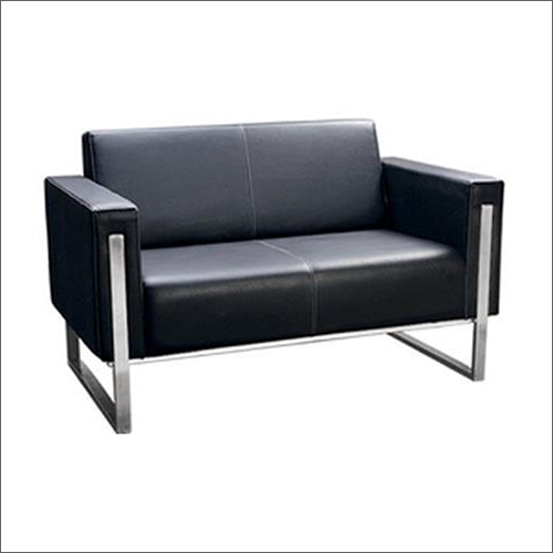 लाउंज सीटिंग ब्लैक सोफा