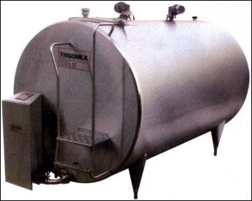 Frigomilk 9 - 2000 से 14000L तक के दूध कूलर्स