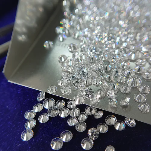 Cvd Diamonds For Ear-stud Diamond Carat: As Per Requirement Carat