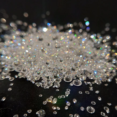 Cvd Round Polished Diamond Diamond Carat: As Per Requirement Carat