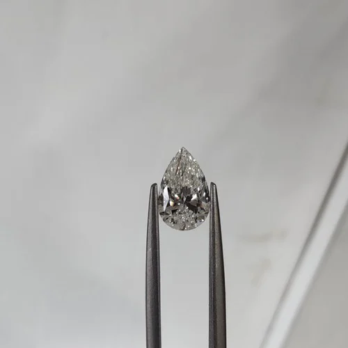 Lab Created Diamonds For Earring Diamond Carat: As Per Requirement Carat