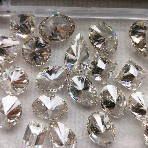 Solitaire Cvd Diamonds For Bangles Diamond Carat: As Per Requirement Carat