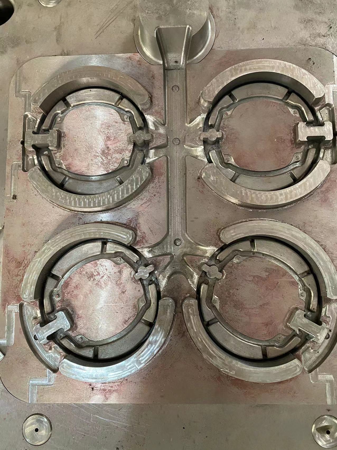 Motorcycle Break Shoe Die Casting Machine