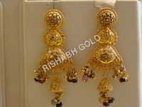 Gold Earings Gender: Women's