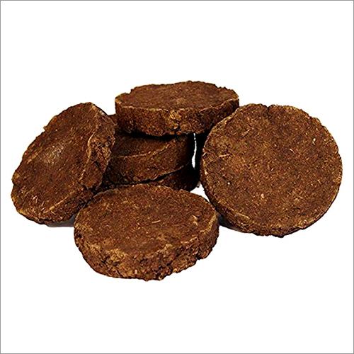 Dry Cow Dung Cake - Handcrafted Dung Cake, First Class Quality | Made From Premium Cow And Buffalo Dung, Ideal For Traditional Cooking In Chulha