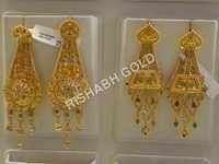 Gold Earings Gender: Women's