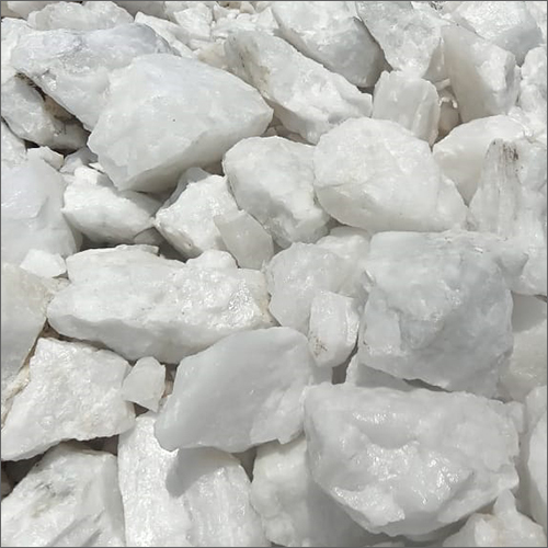 Natural Quartz Lumps - Premium Quality Refractory Material , Ideal for Industrial Applications