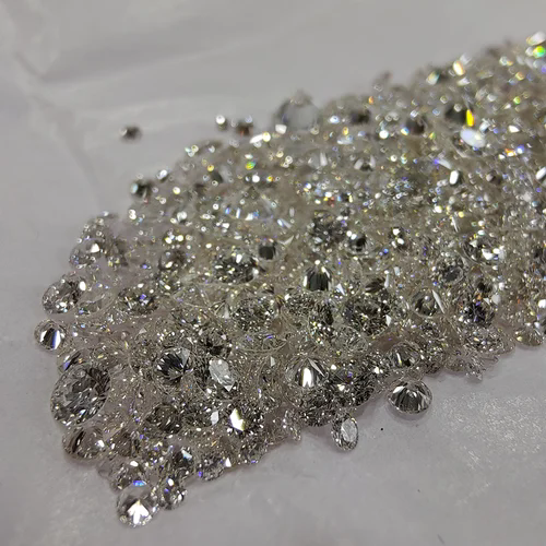 Plus 11 Cvd Hpht Lab Grown Diamonds Def Vvs Vs Si Round Diamond Carat: As Per Requirement Carat
