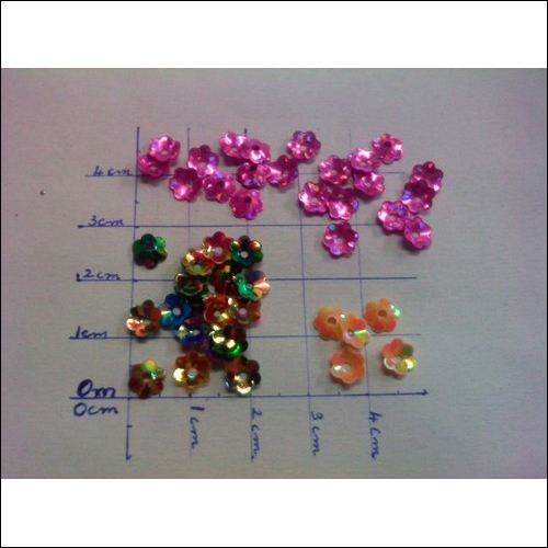 पिंक गोल्डन 6 नो फ्लावर सितारा