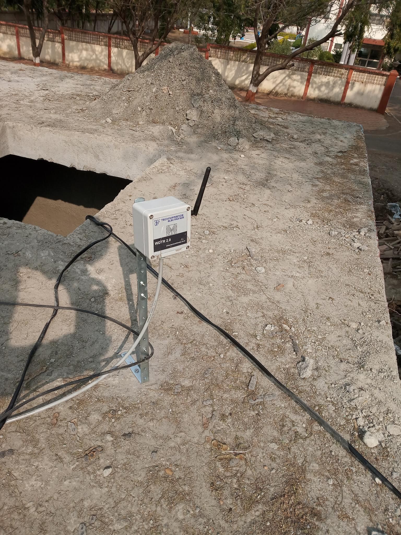 Wireless Water Level Monitoring - Application: Industrial
