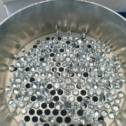 10 Pointer Cvd Hpht Lab Grown Diamonds Round Brilliant Diamond Carat: As Per Requirement Carat