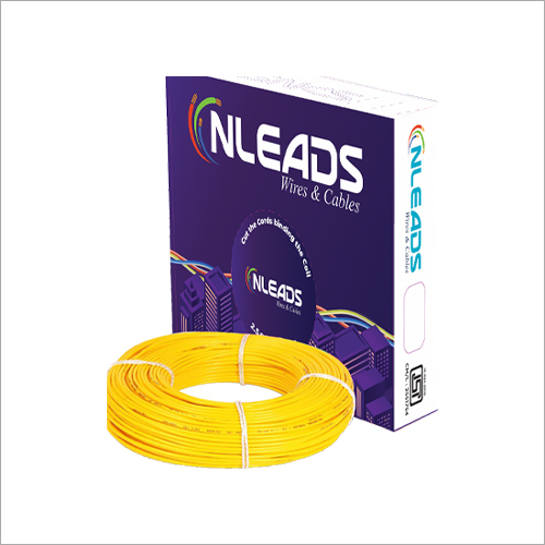येलो इंट्रोड्यूसिंग इलेक्ट्रिक वायर्स